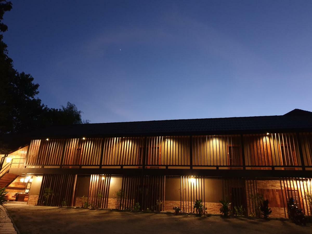 Yayo coffee&bed Apartamento Chiang Rai Exterior foto